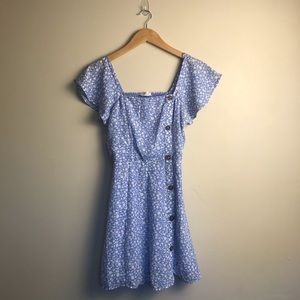 A beautiful chiffon dress, periwinkle blue and white, Size XS. Like NEW!!!